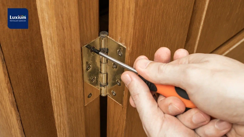 Красим дверь 3.png Красим дверь 3.png